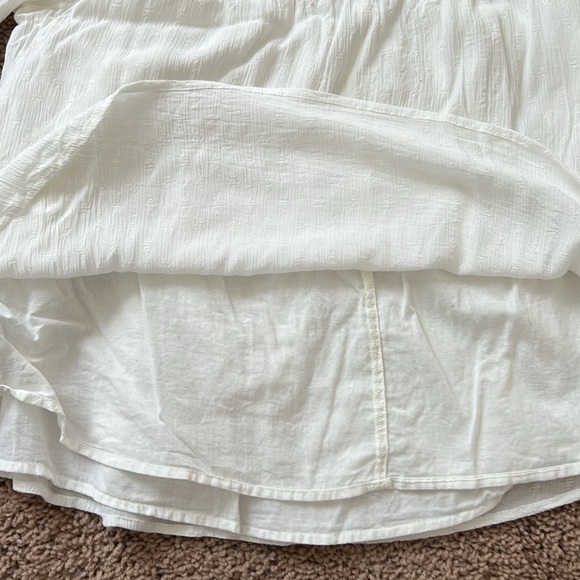 American Eagle White Off-Shoulder Blouse with Tie Sleeves - Picture 4 of 6